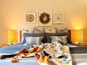 2 Schlafzimmer, Schreibtisch, Bügeleisen/Bügelbrett, WLAN