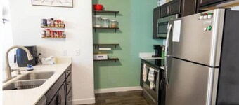 Charming 3-bedroom townhome in Herriman with WiFi and AC