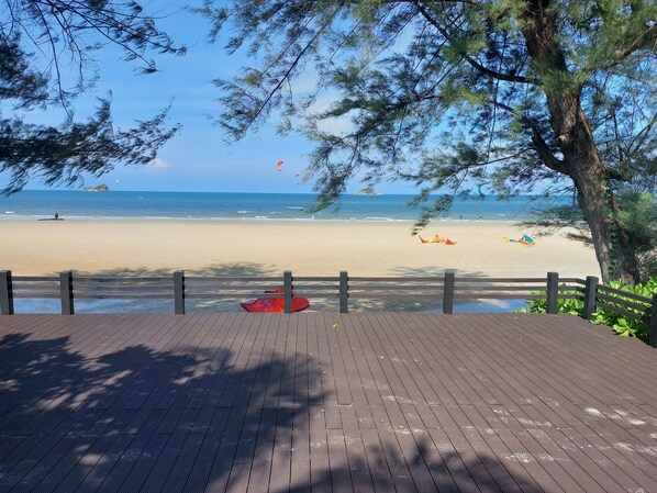 Sun loungers