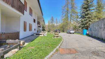 Enceinte de lâhĂ©bergement