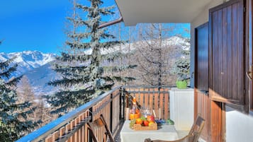 Standard Apartment, 1 Bedroom (Appartamento Il Rio) | Mountain view