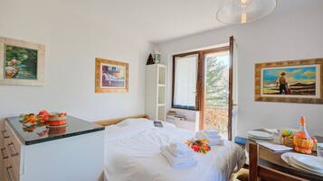 Standard-huoneisto, useita makuuhuoneita (Appartamento Il Rio) | 1 makuuhuone, ilmainen Wi-Fi, vuodevaatteet