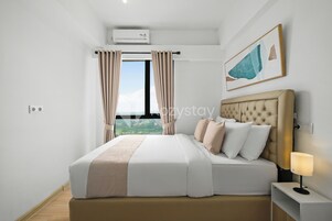 2 bedrooms, iron/ironing board, free WiFi