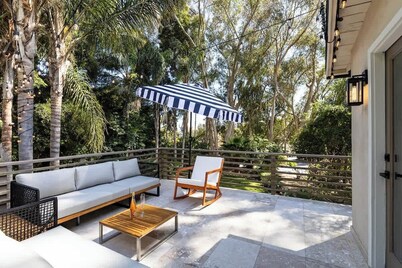 Montecito Escape • Walk to Beach + Hot Tub