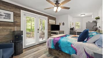 1 bedroom, iron/ironing board, WiFi, bed sheets