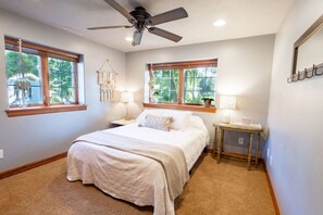 5 chambres, bureau, fer et planche à repasser, Wi-Fi