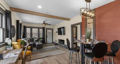 Blue Haven | 2 bed 1 bath | Newly Remodeled