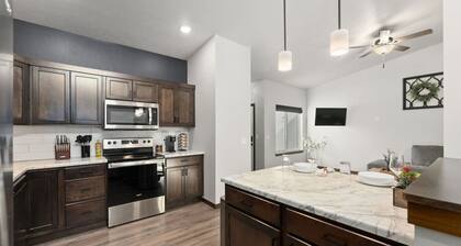 Bright & Spacious 3BR | SE SF