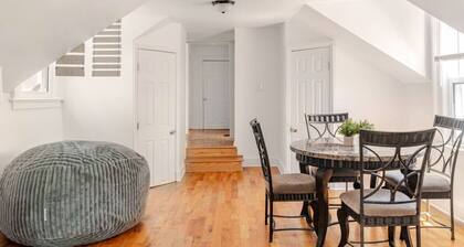 Cozy Apartment in Ypsi with Wi-Fi