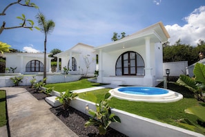 Front of property - Kamaru Villa Kintamani (Kintamani)