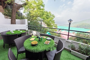 Chambre Double Premium | Terrasse/Patio