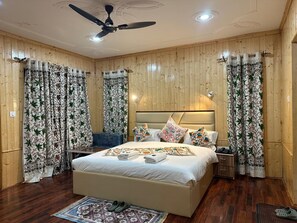 تجهيزات عازلة للصوت وواي فاي مجانًا