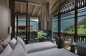 Deluxe Chalet, Mountain View