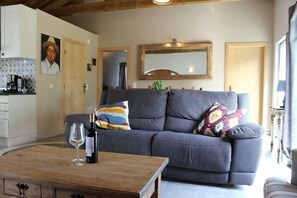 Smart-tv och eldstad