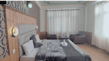 Deluxe Room | Room amenity