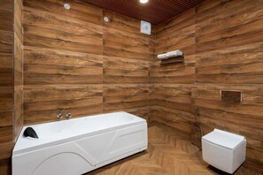 Premium Room | Bathroom | Shower, free toiletries, slippers, towels - Mountain Villa Mussoorie  (Mussoorie)