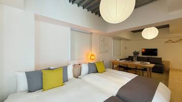 Superior Studio, Balcony | Iron/ironing board, free WiFi