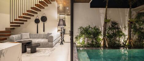 Deluxe Villa, 2 Bedrooms, Balcony, Pool View | Living area