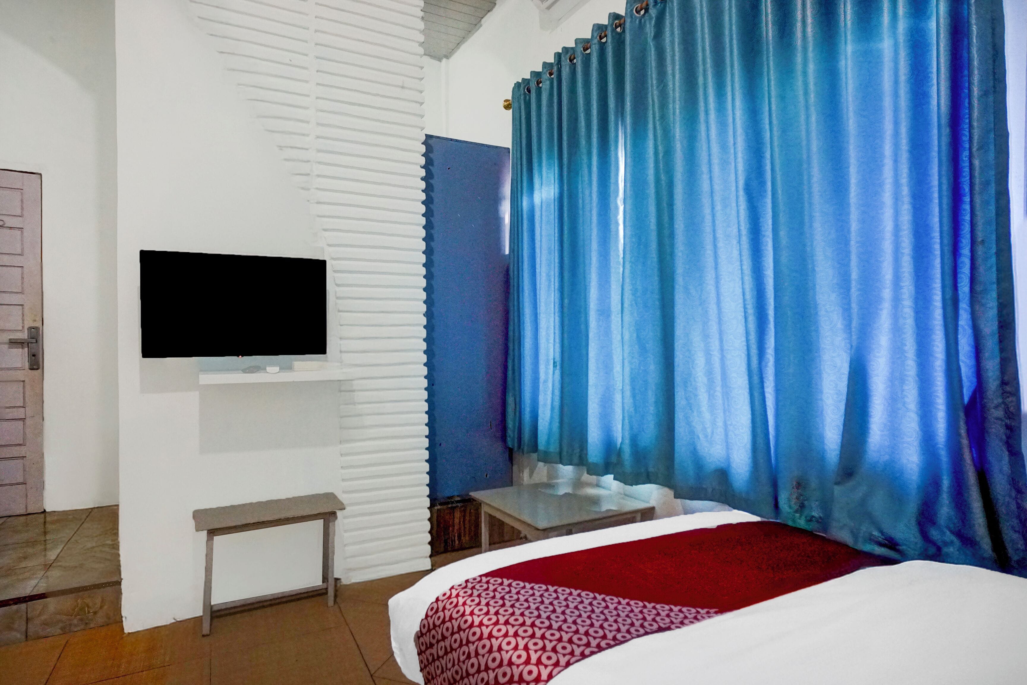 Habitación Deluxe con 2 camas individuales | Escritorio, wifi gratis, ropa de cama