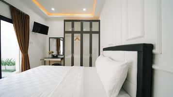 Deluxe Villa, 1 Bedroom, Pool View | 1 bedroom, desk, free WiFi