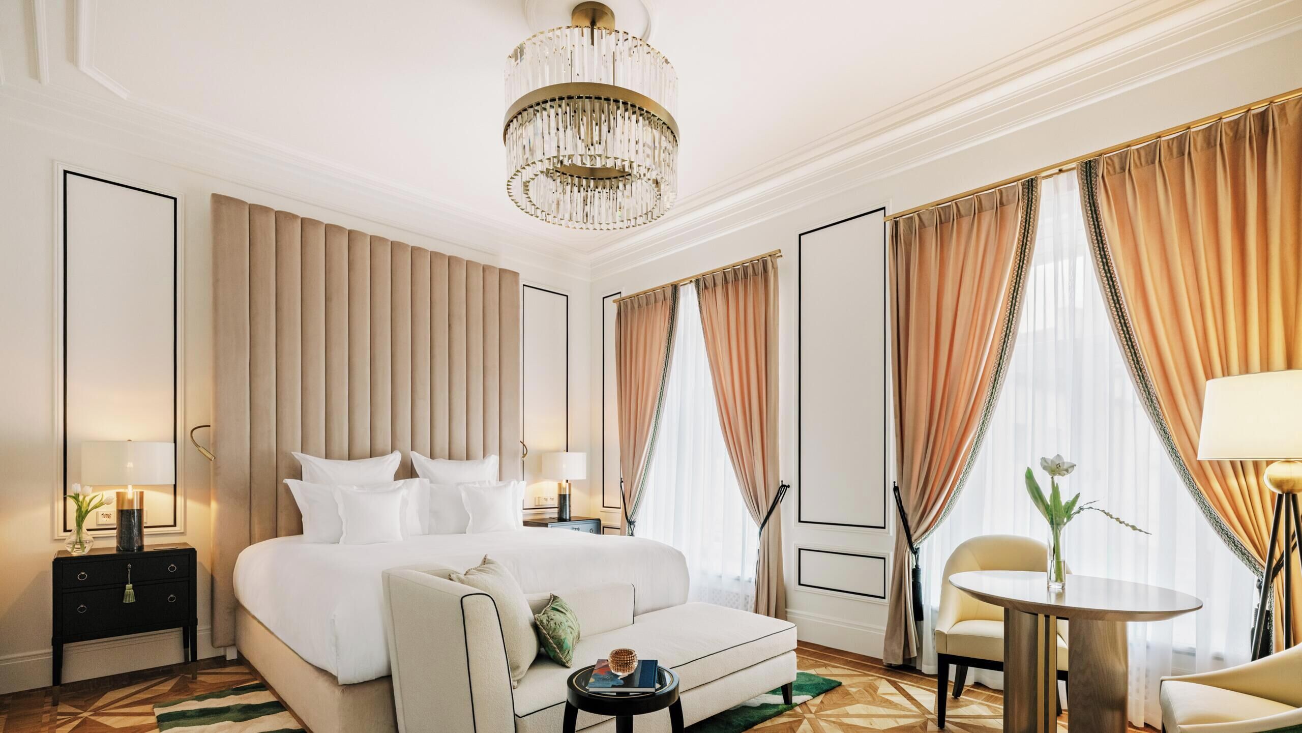 Signature Suite, City View