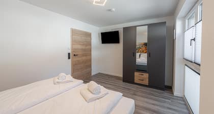 BPS Apartment #1 Business - NEW - Modern - Idyllic