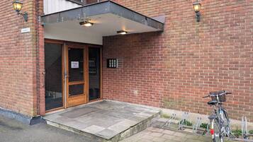 Apartment, 1 Bedroom, Balcony, Garden View | Property entrance