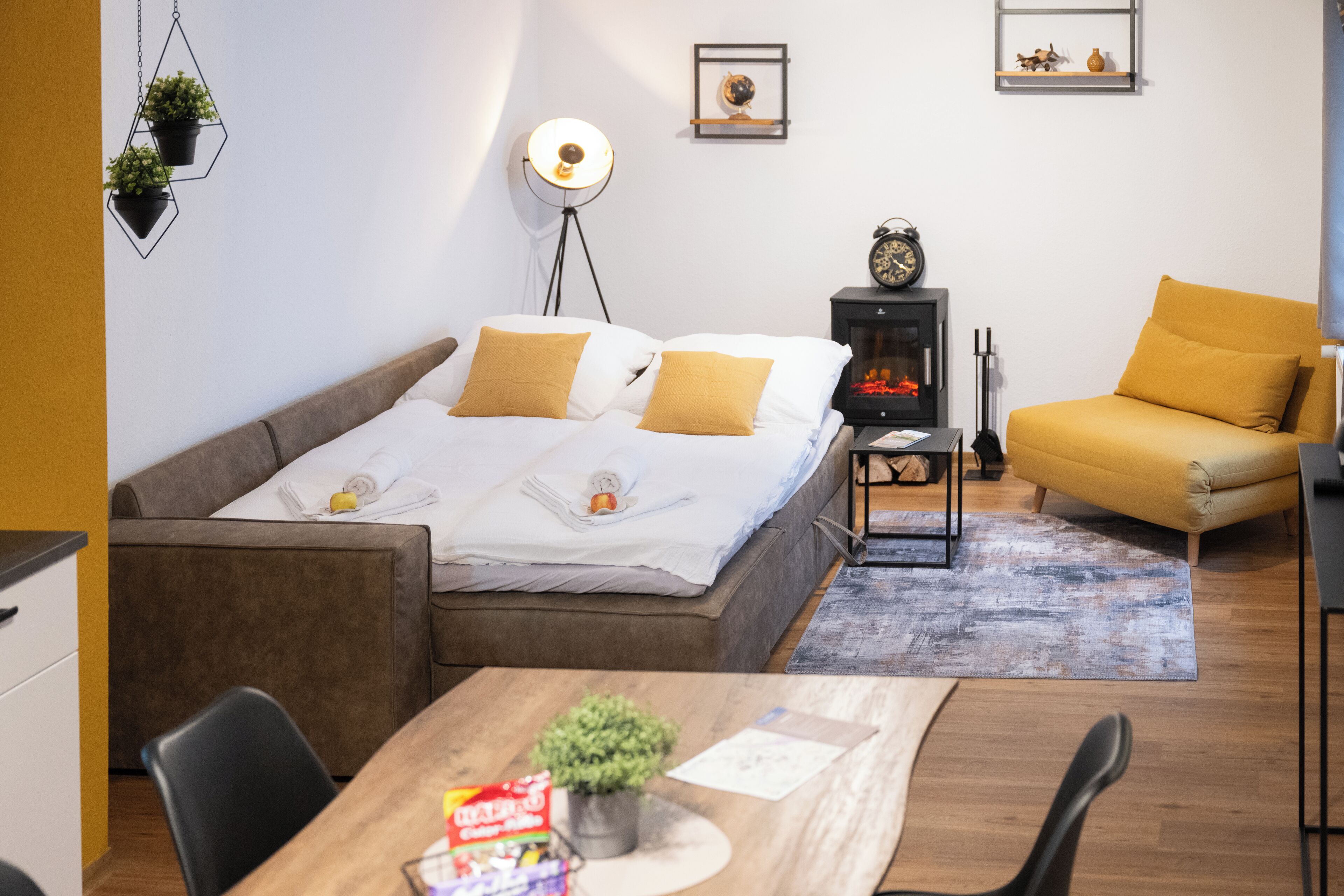Old Building Oasis Fulda - Quiet, Central, Terrace, Train Station 400m - - Fulda