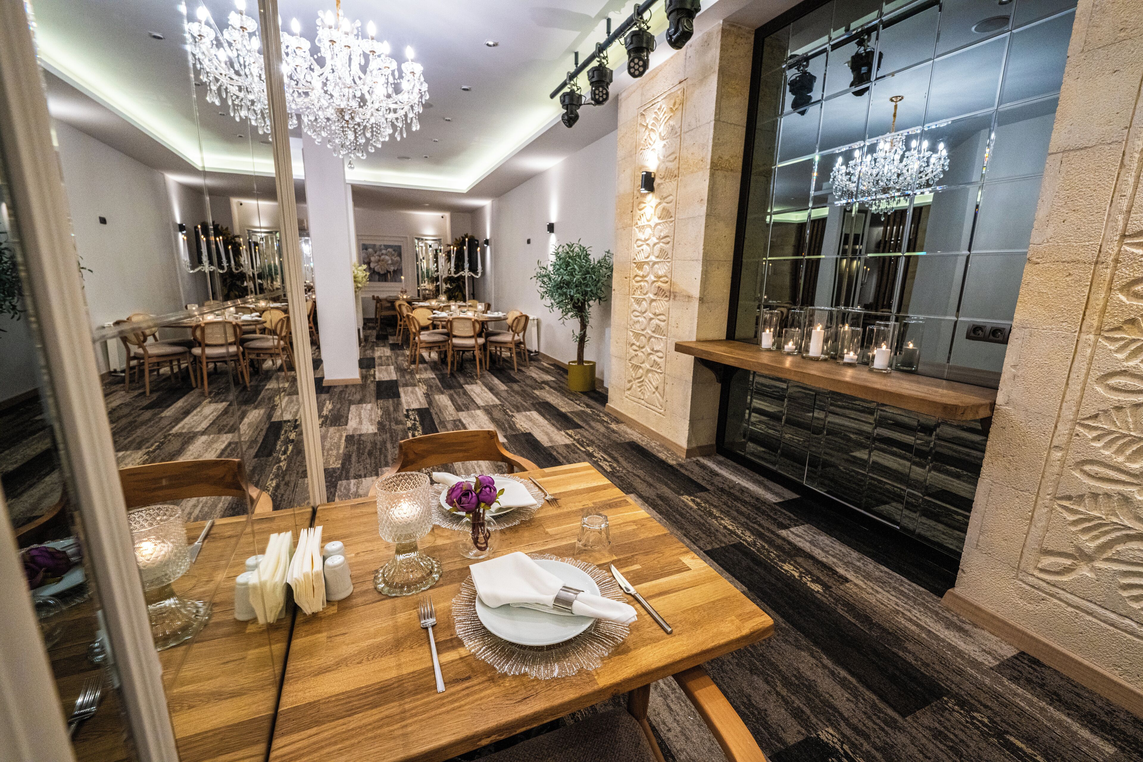 Bao gồm bữa sáng buffet hàng ngày 