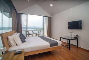 Belvedere Suite | Wohnbereich | Fernseher