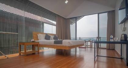 Shvas Island Resort