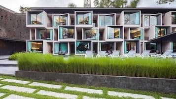 Ngoại thất