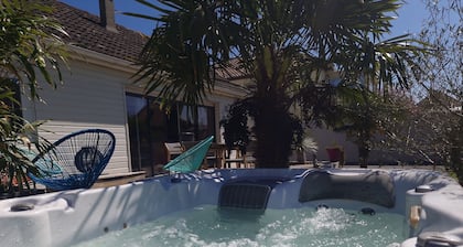 VILLA POPPIES HOLIDAY â LUXE & EXCEPTIONNEL Ă OUISTREHAM,LES PIEDS DANS L'EAU đ