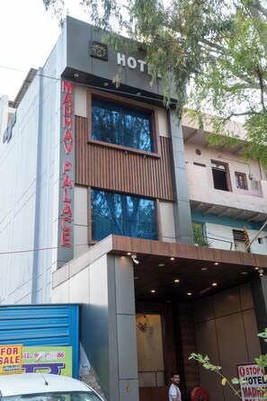 Voorkant van accommodatie