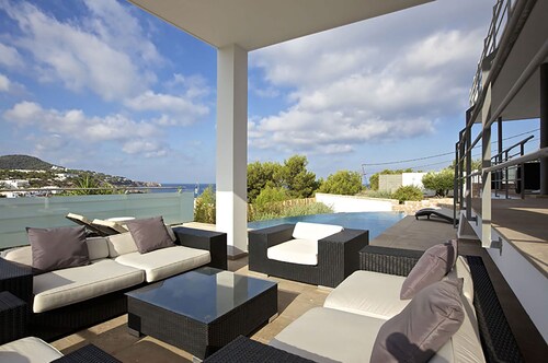 My Rental Homes - Villa Bridget with private pool and terraces