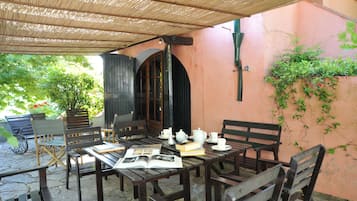 Ristorazione all'aperto