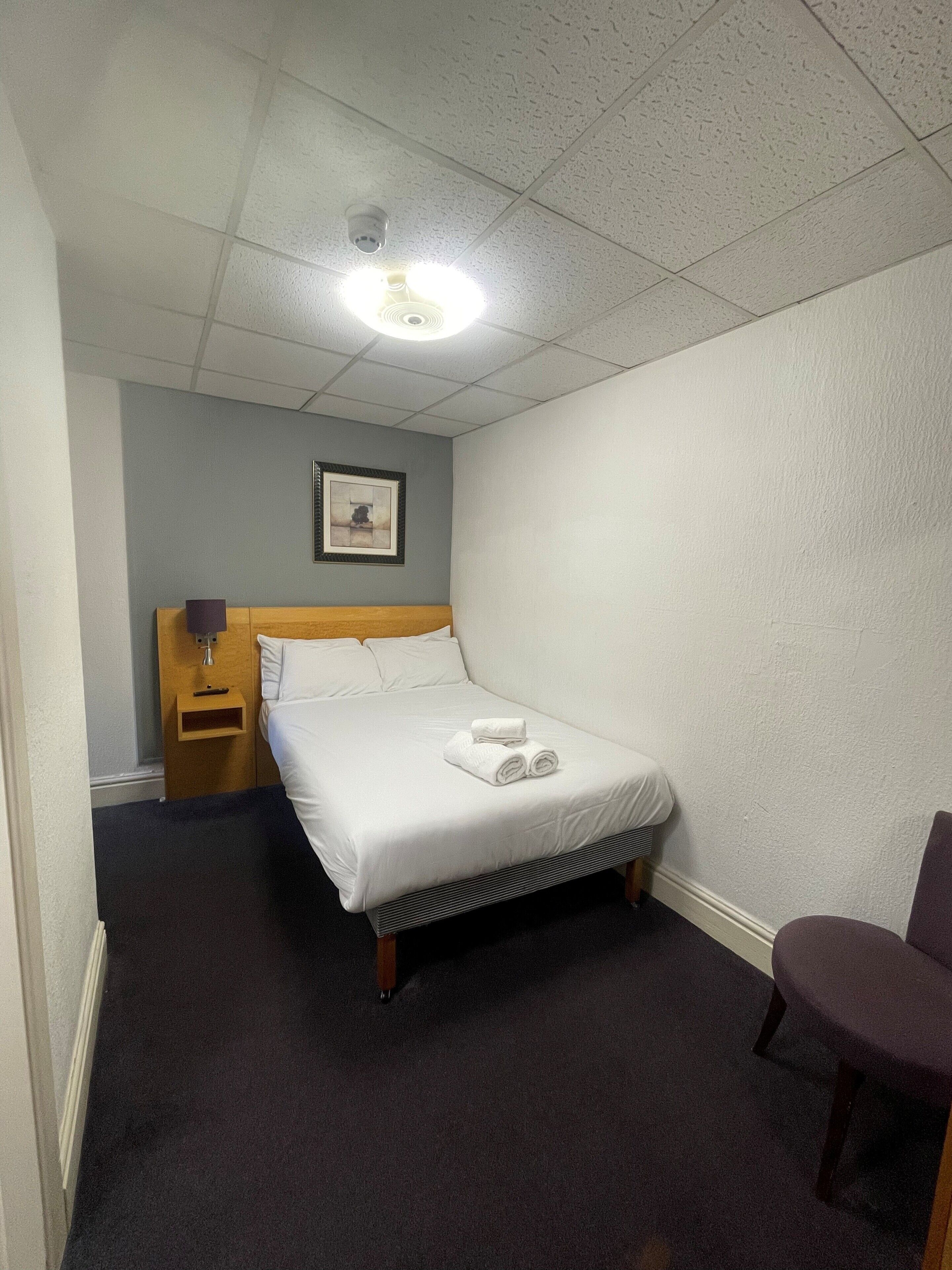 Lits bébé (gratuits), Wi-Fi gratuit, draps fournis