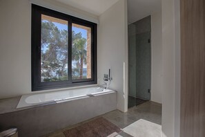 Dusche, Haartrockner, Bidet