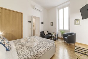 1 bedroom, iron/ironing board, WiFi
