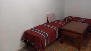 Interior - The bird house (Tlemcen)