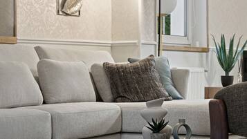 Smart TV, fireplace, printers
