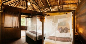 1 bedroom, bed sheets