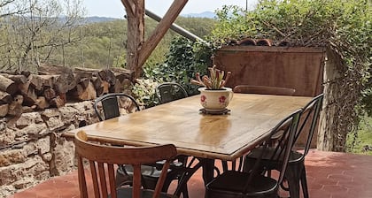 Beautiful spacious room at Clos Goutilles In the heart of the Ariège nature park
