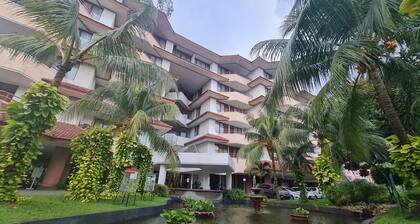 Staying at Cilandak Hotel & Apartment