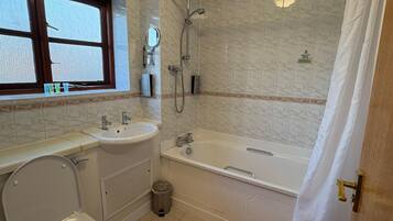 Saippua, sampoo, vessapaperi