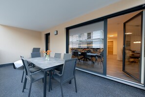 Outdoor dining - BPS Apartment #4 Flair - Nature - Modern - New (Horb am Neckar)