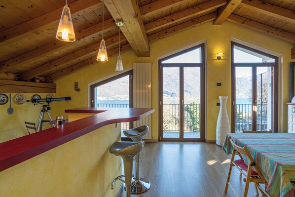 Dining - Cremia Dreamhouse (Cremia)