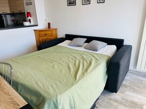 1 bedroom