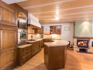 Fridge, microwave, dishwasher, high chair