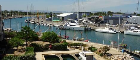 Marina